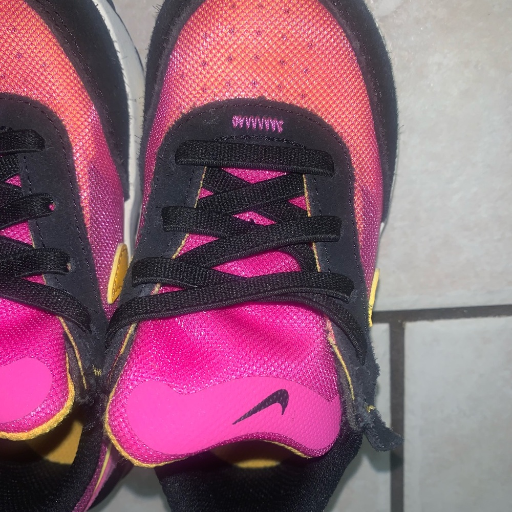Toddle Nike waffle one racer!